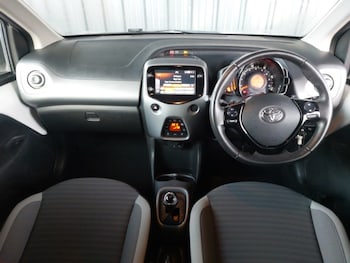 Used Toyota AYGO 2018 for sale - 76911619: Photo