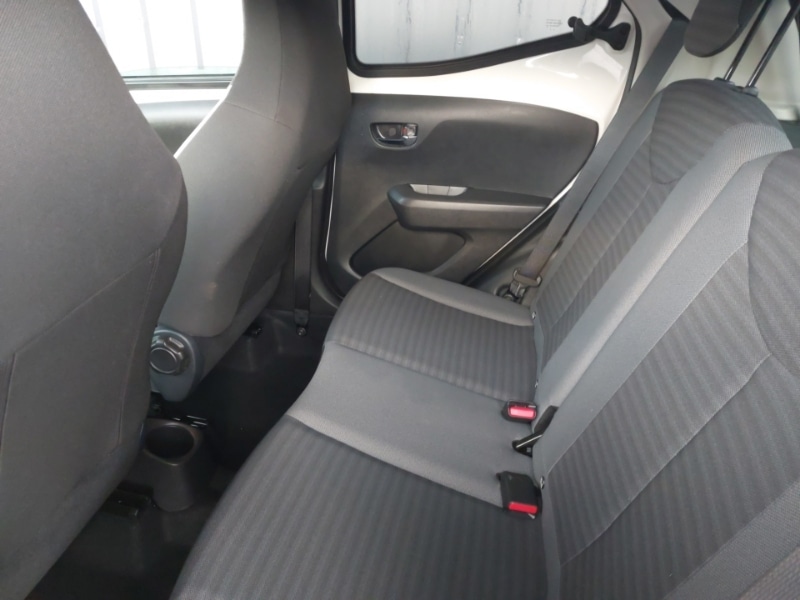 Used Toyota AYGO 2018 for sale - 76911619: Photo 6