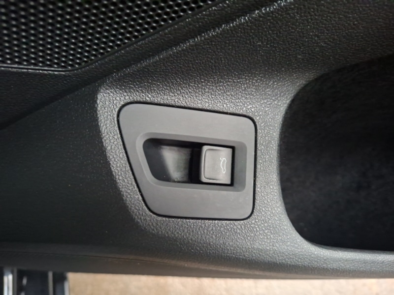 Used Volkswagen Passat 2017 for sale - 77630427: Photo 13