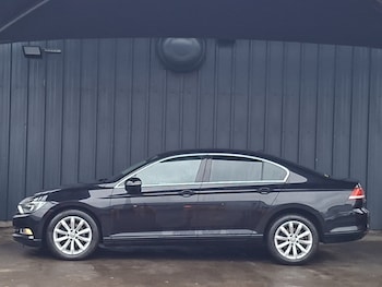 Used Volkswagen Passat 2017 for sale - 77630427: Photo