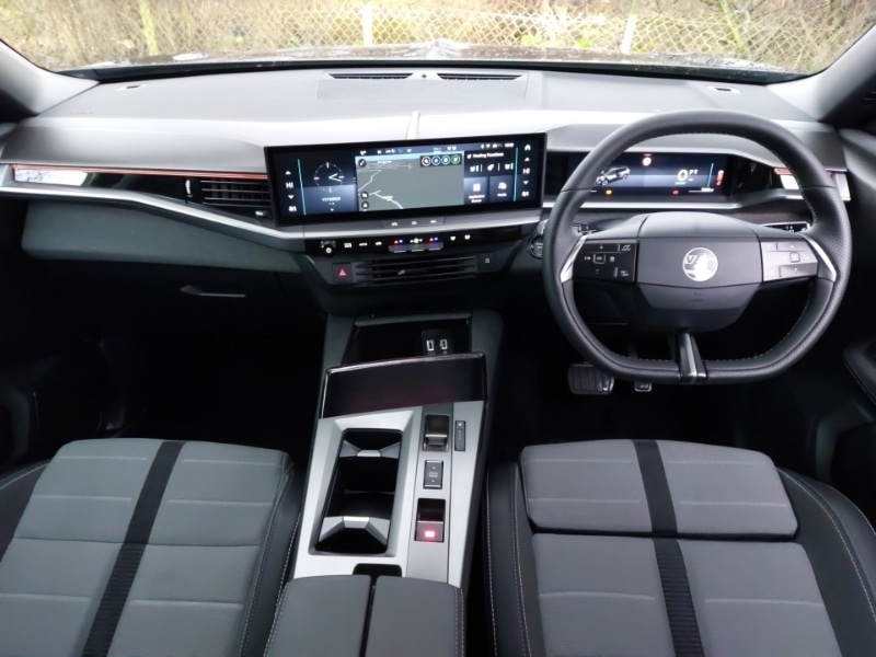 Used Vauxhall Grandland 2025 for sale - 76970162: Photo 2