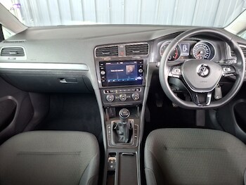 Used Volkswagen Golf 2020 for sale - 78132922: Photo