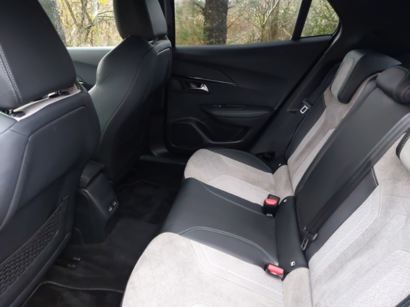 Used Peugeot 2008 2021 for sale - 76721428: Photo 6