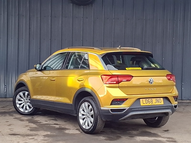 Used Volkswagen T-Roc 2018 for sale - 77596700: Photo 3