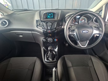 Used Ford Fiesta 2015 for sale - 78563662: Photo