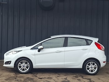 Used Ford Fiesta 2015 for sale - 78563662: Photo