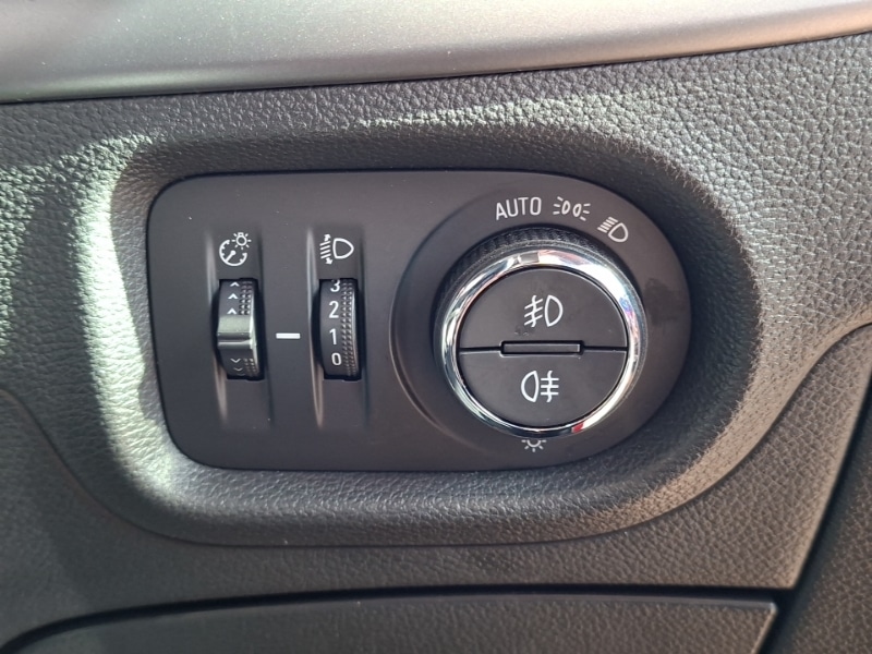 Used Vauxhall Astra 2019 for sale - 78155845: Photo 17