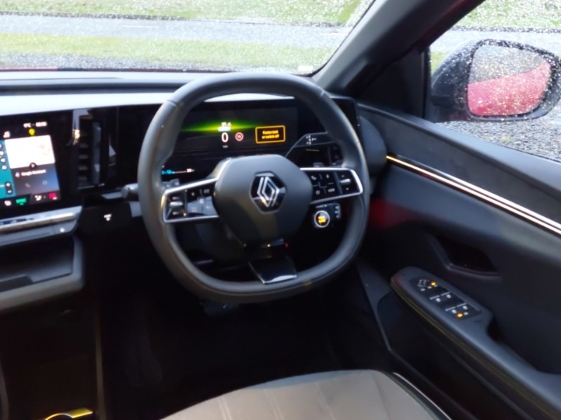 Used Renault Megane E Tech 2024 for sale - 76879915: Photo 7