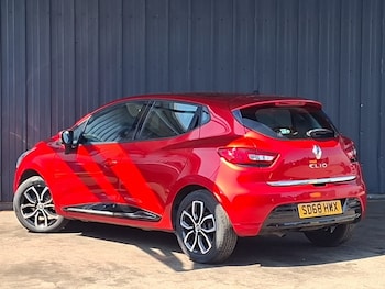 Used Renault Clio 2018 for sale - 79126579: Photo