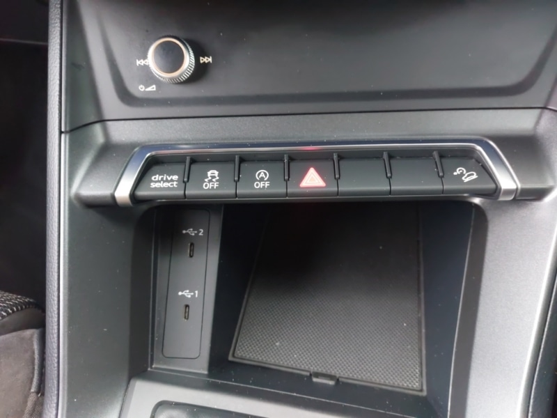 Used Audi Q3 2022 for sale - 77284300: Photo 13