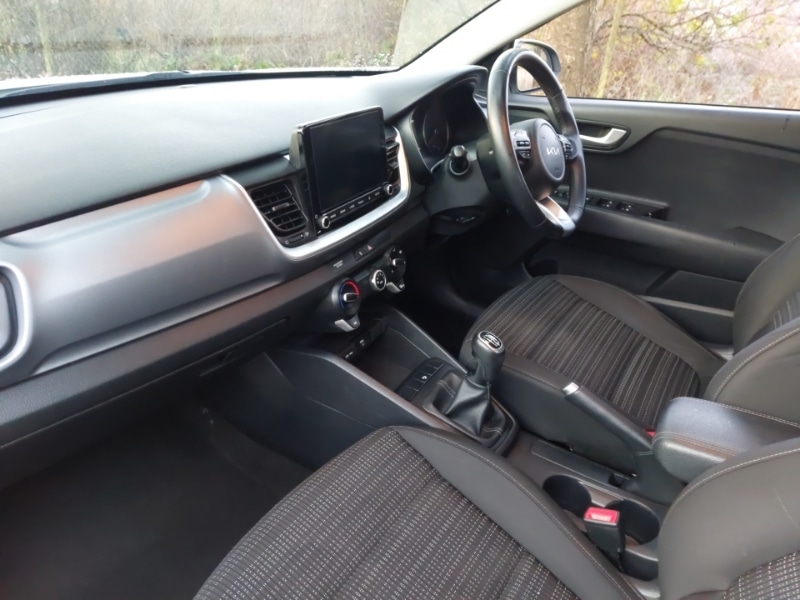 Used Kia Stonic 2022 for sale - 76911620: Photo 5