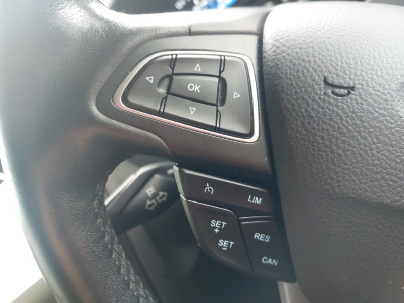 Used Ford Focus 2017 for sale - 76435280: Photo 17