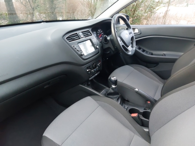 Used Hyundai i20 2019 for sale - 77114471: Photo 5