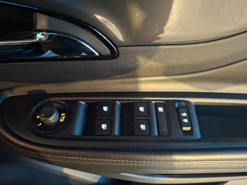 Used Vauxhall Mokka X 2017 for sale - 77284319: Photo 11