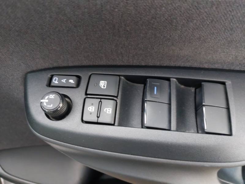 Used Toyota Yaris 2022 for sale - 76920262: Photo 12