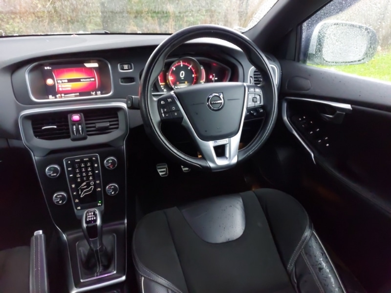 Used Volvo V40 2017 for sale - 76589264: Photo 7