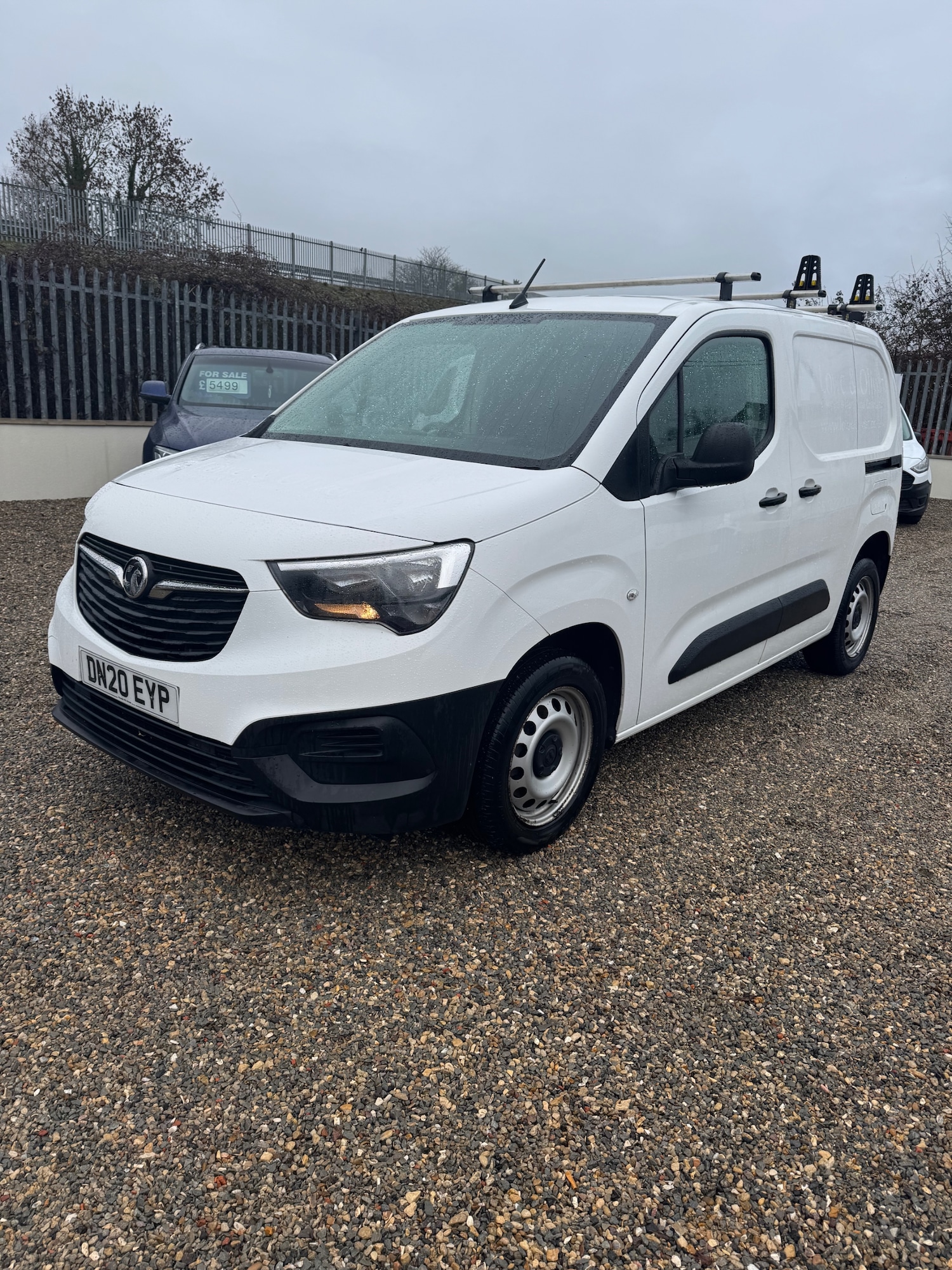 Used Vauxhall Combo 2020 for sale - 77446322: Photo 3