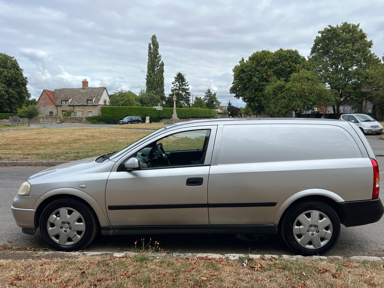 Used Vauxhall Astra Van 2005 for sale - 76249889: Photo 4