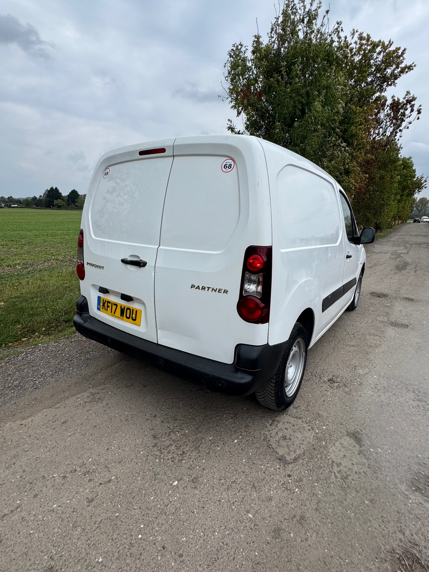 Used Peugeot Partner 2017 for sale - 76249430: Photo 7