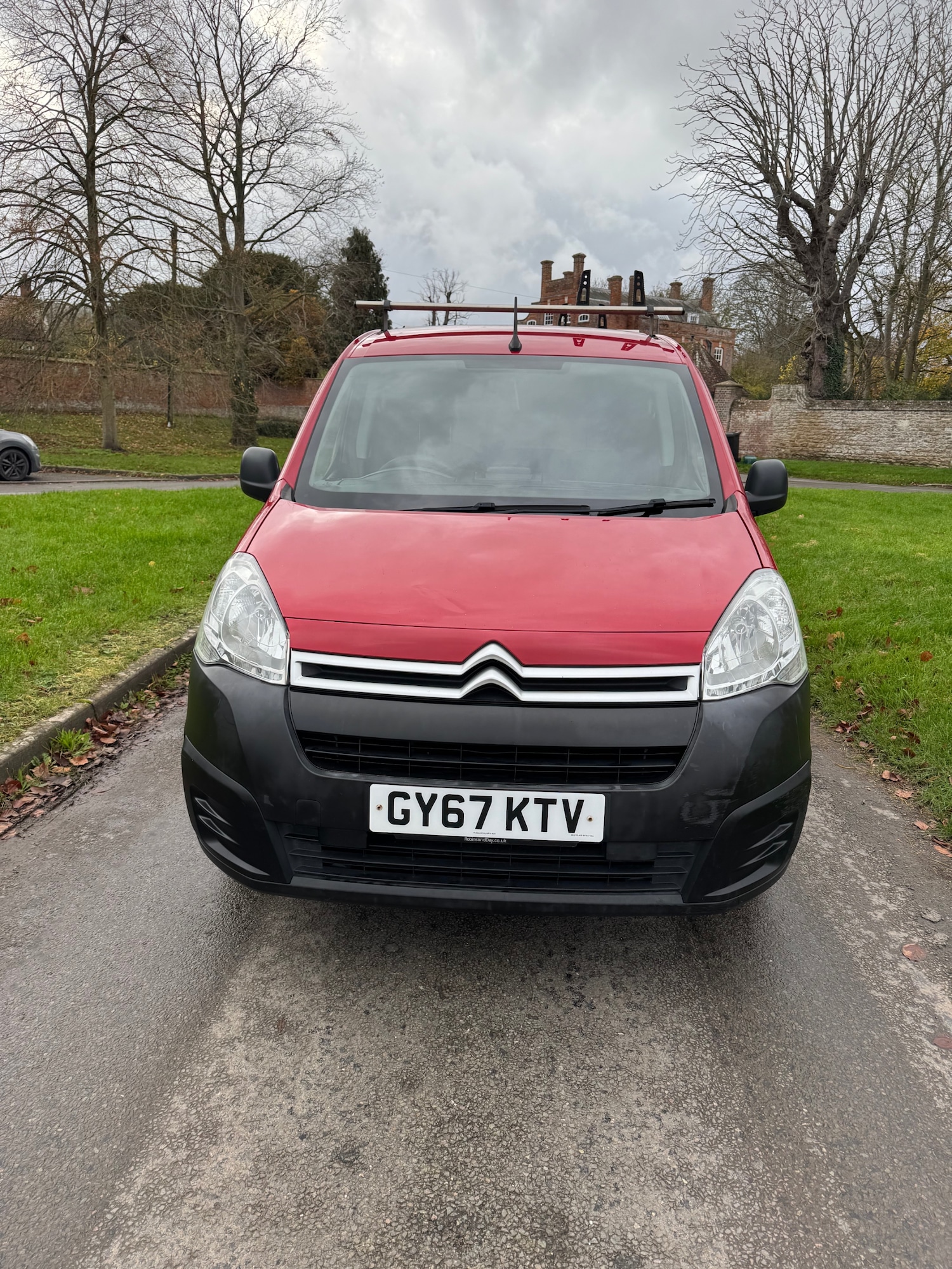 Used Citroen Berlingo 2018 for sale - 76613521: Photo 2