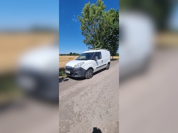 Used Vauxhall Combo 2016 for sale - 75418864: Photo