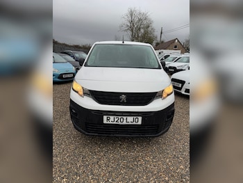 Used Peugeot Partner 2020 for sale - 77483109: Photo