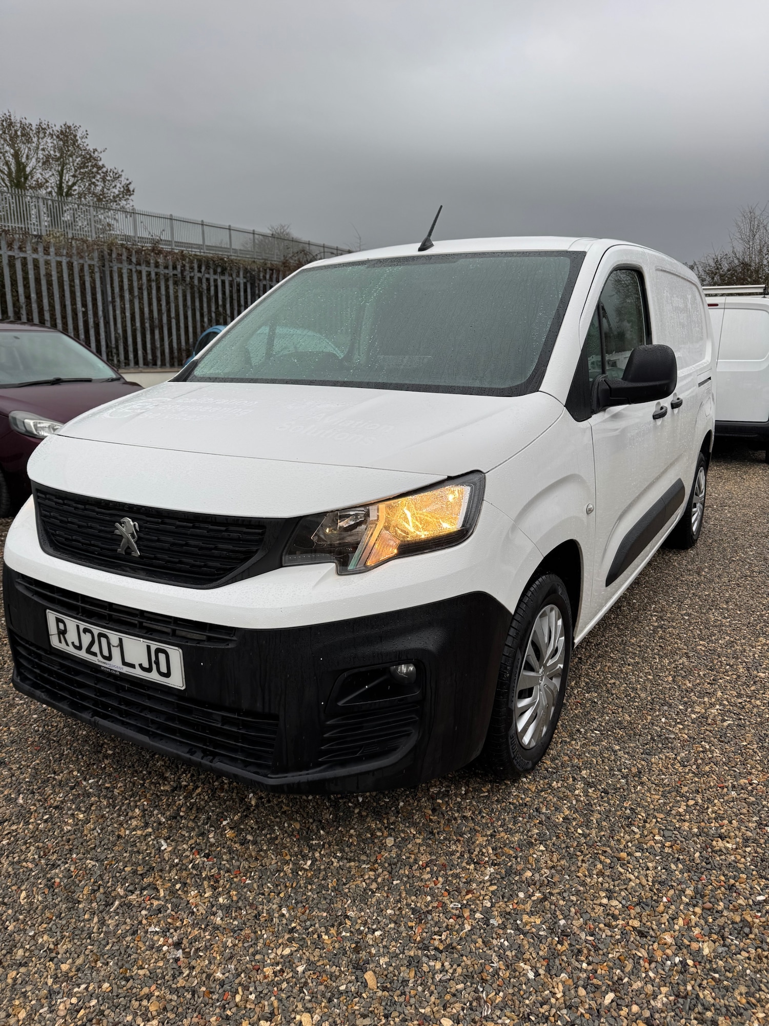 Used Peugeot Partner 2020 for sale - 77483109: Photo 3