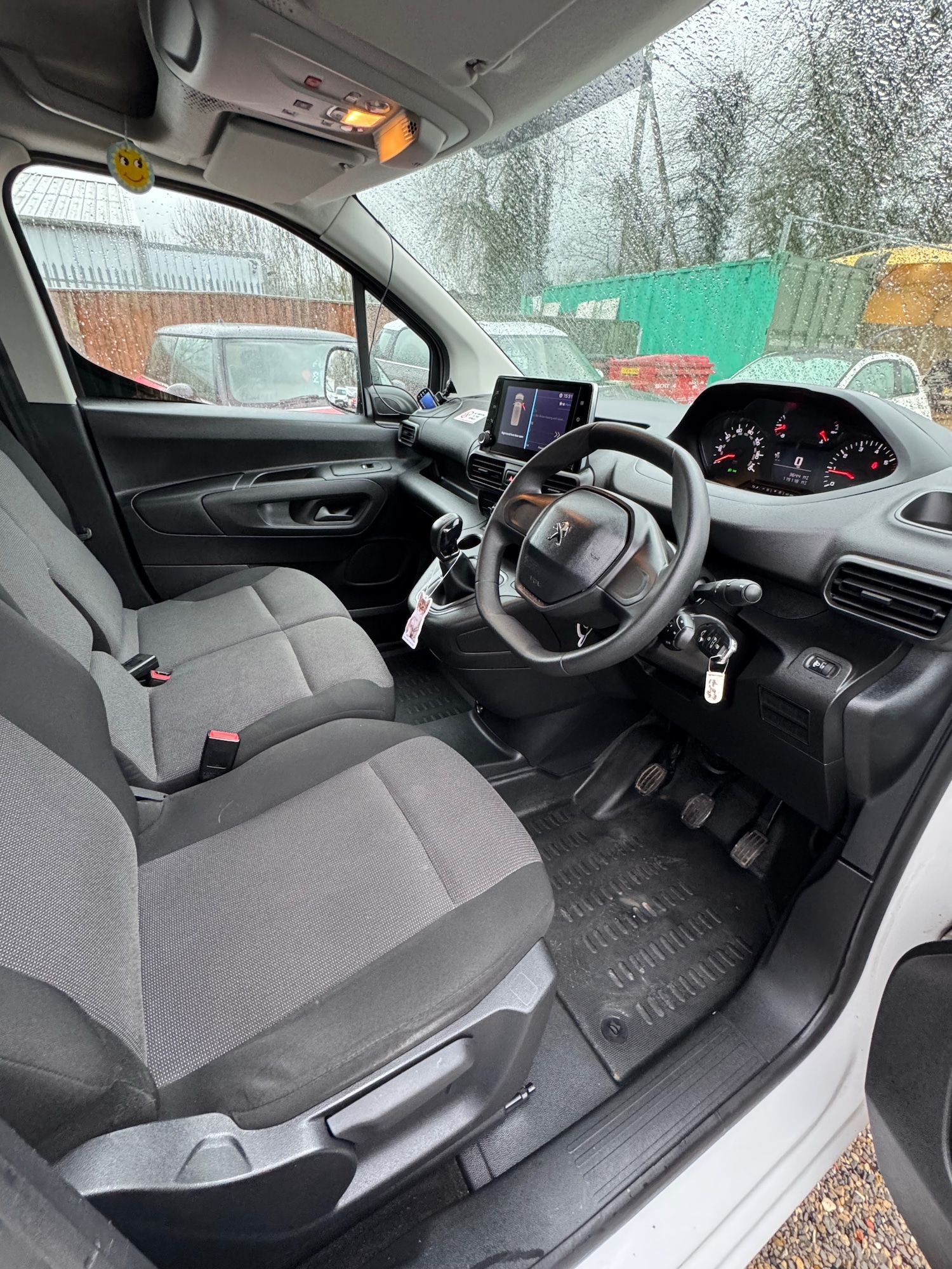 Used Peugeot Partner 2020 for sale - 77483109: Photo 9