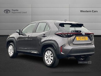 Used Toyota Yaris Cross 2022 for sale - 75950343: Photo