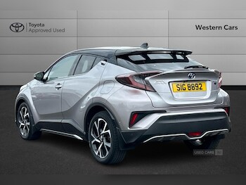 Used Toyota C-HR 2017 for sale - 79063115: Photo