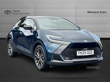 Used Toyota C-HR 2025 for sale - 79681395: Photo