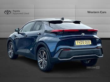 Used Toyota C-HR 2025 for sale - 79681395: Photo