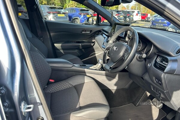 Used Toyota C-HR 2022 for sale - 76240608: Photo 11