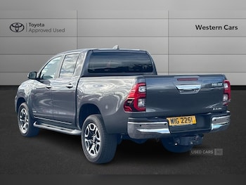 Used Toyota Hilux 2022 for sale - 75950224: Photo