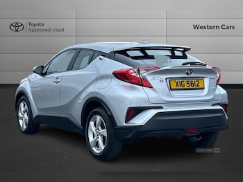 Used Toyota C-HR 2019 for sale - 78810867: Photo