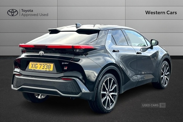 Used Toyota C-HR 2023 for sale - 77372061: Photo 2