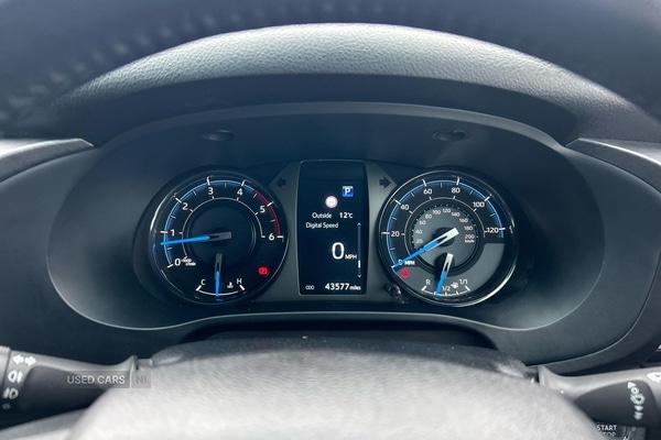 Used Toyota Hilux 2023 for sale - 78020735: Photo 9