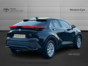 Used Toyota C-HR 2025 for sale - 76759846: Photo