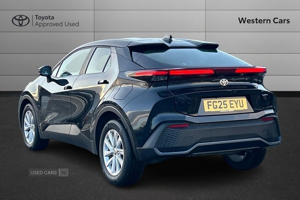 Used Toyota C-HR 2025 for sale - 76759846: Photo 4