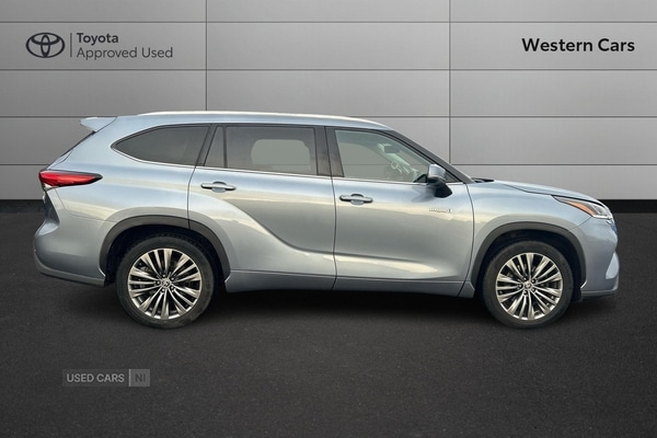 Used Toyota Highlander 2022 for sale - 76953626: Photo 16