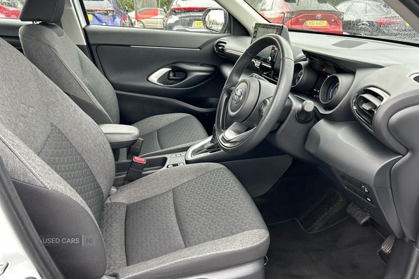 Used Toyota Yaris Cross 2024 for sale - 78136574: Photo 11