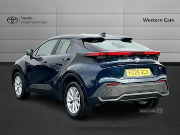 Used Toyota C-HR 2025 for sale - 77634263: Photo