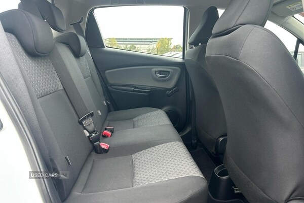 Used Toyota Yaris 2015 for sale - 76296307: Photo 13