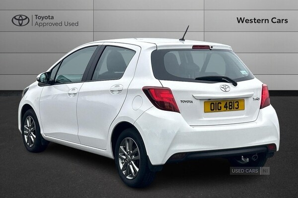 Used Toyota Yaris 2015 for sale - 76296307: Photo 4