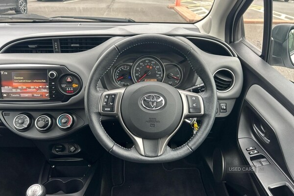 Used Toyota Yaris 2015 for sale - 76296307: Photo 6