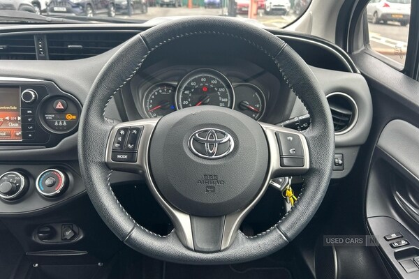 Used Toyota Yaris 2015 for sale - 76296307: Photo 8