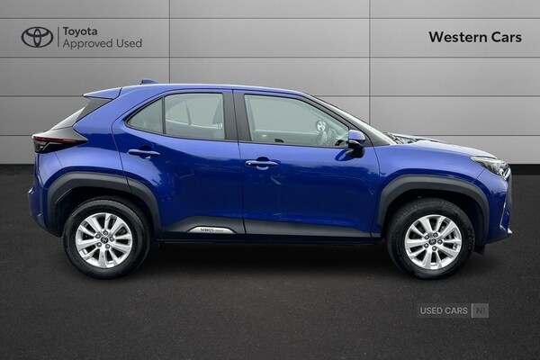 Used Toyota Yaris Cross 2023 for sale - 76308791: Photo 16