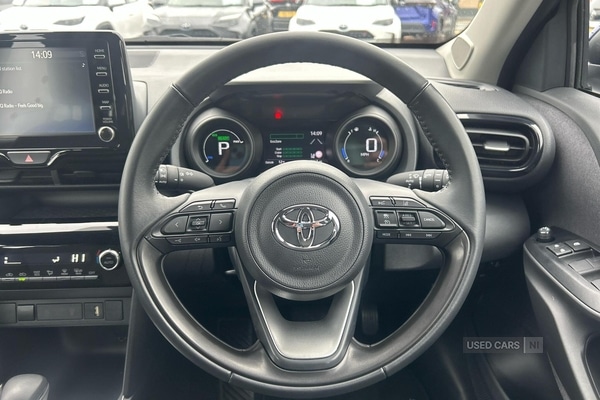 Used Toyota Yaris Cross 2023 for sale - 76308791: Photo 8