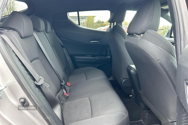 Used Toyota C-HR 2019 for sale - 76759850: Photo 13