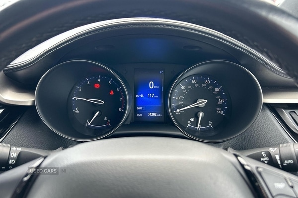 Used Toyota C-HR 2019 for sale - 76759850: Photo 9